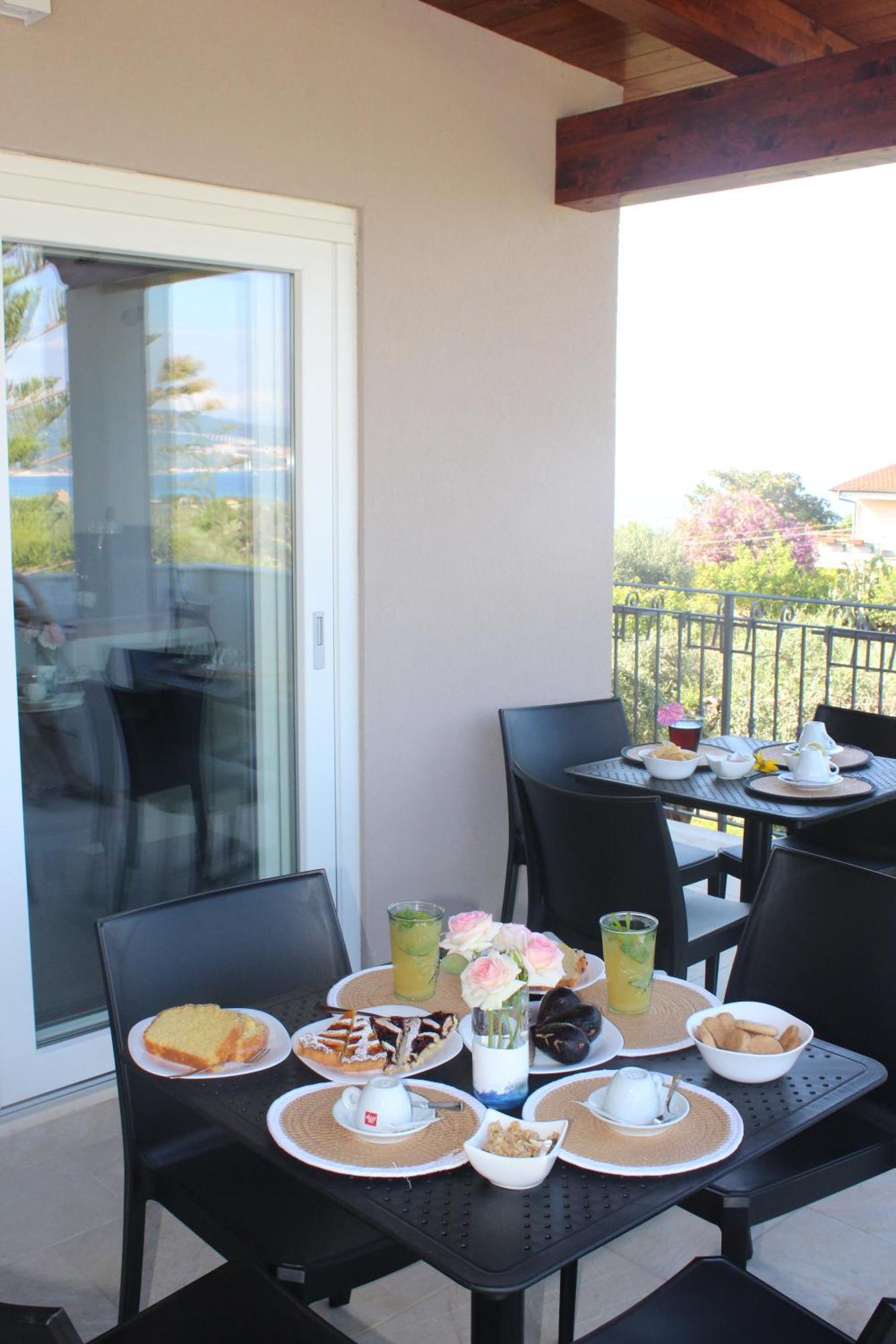 Residenza Anna Calabria Bed & Breakfast Briatico Exterior foto