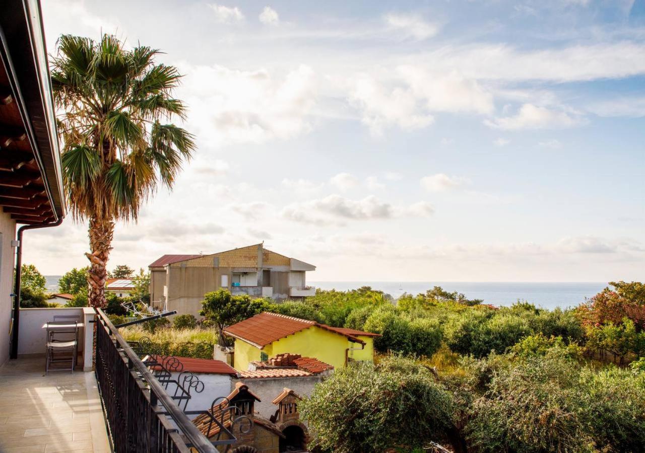 Residenza Anna Calabria Bed & Breakfast Briatico Exterior foto