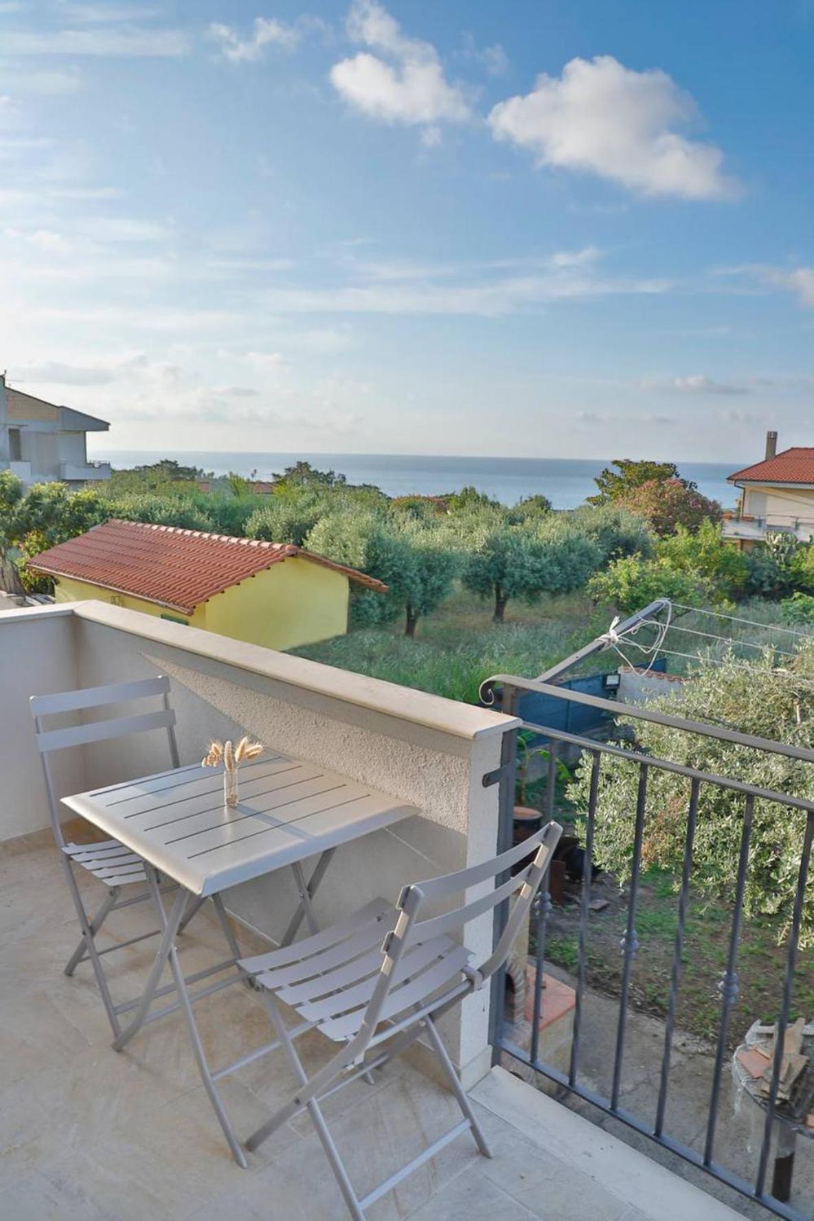 Residenza Anna Calabria Bed & Breakfast Briatico Exterior foto